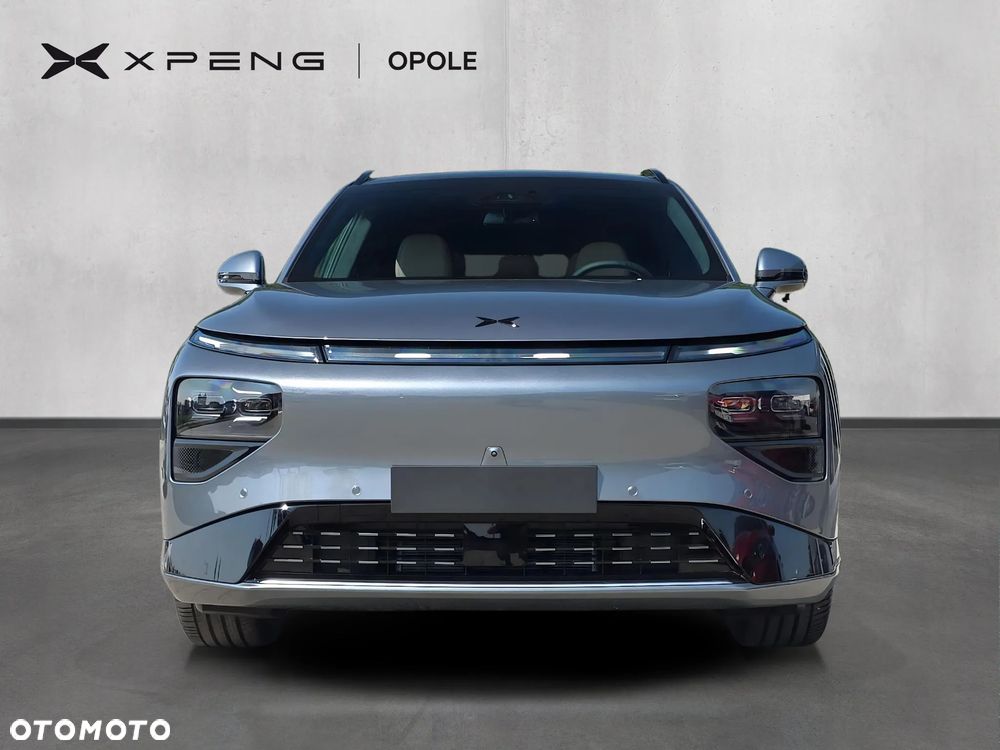 XPeng G9 94.6 kWh AWD Performance - 9
