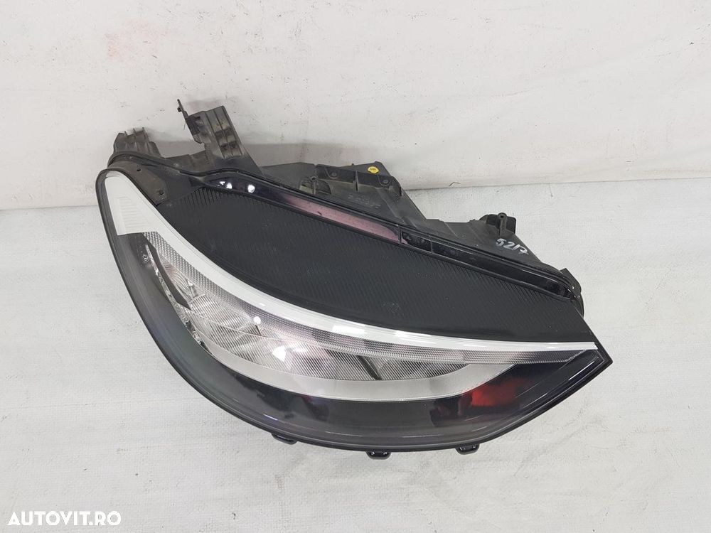 Far dreapta Full Led VW ID3 dupa 2020 - 5