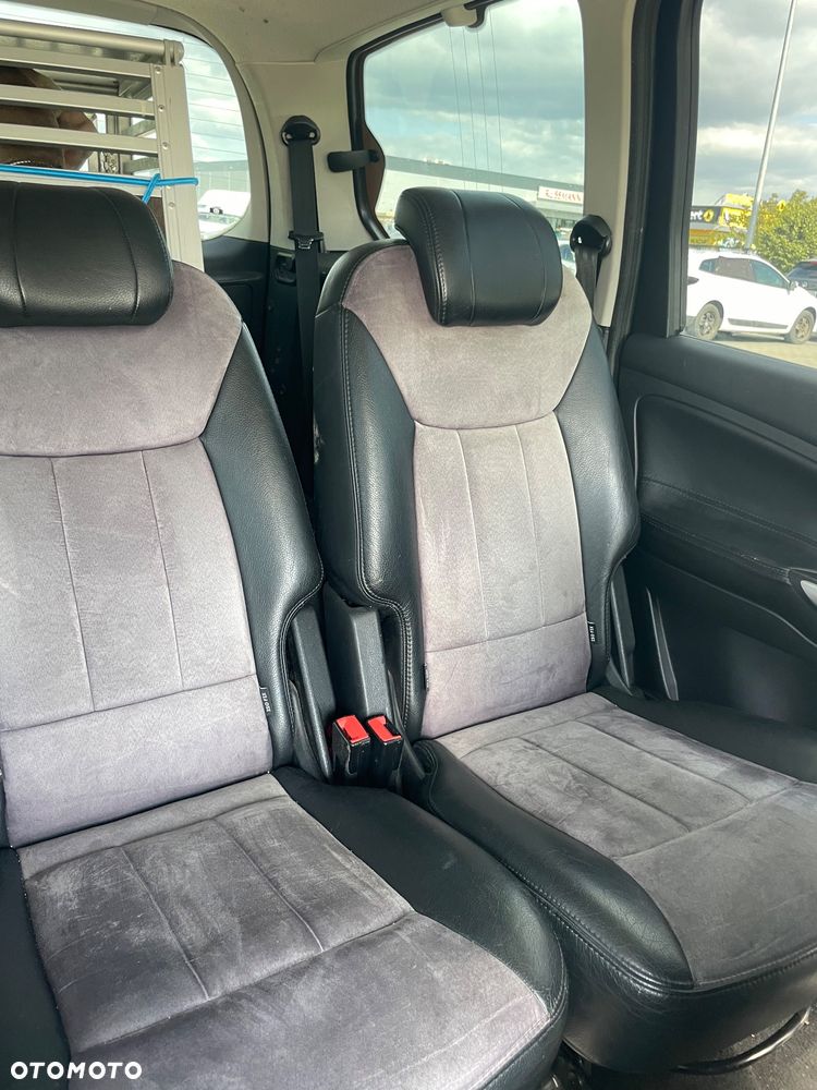 Ford Galaxy 2.0 TDCi Platinium X (Titanium) MPS6 - 11