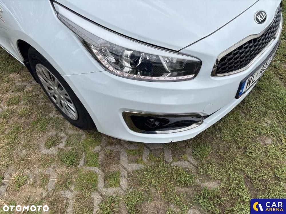 Kia Ceed - 39