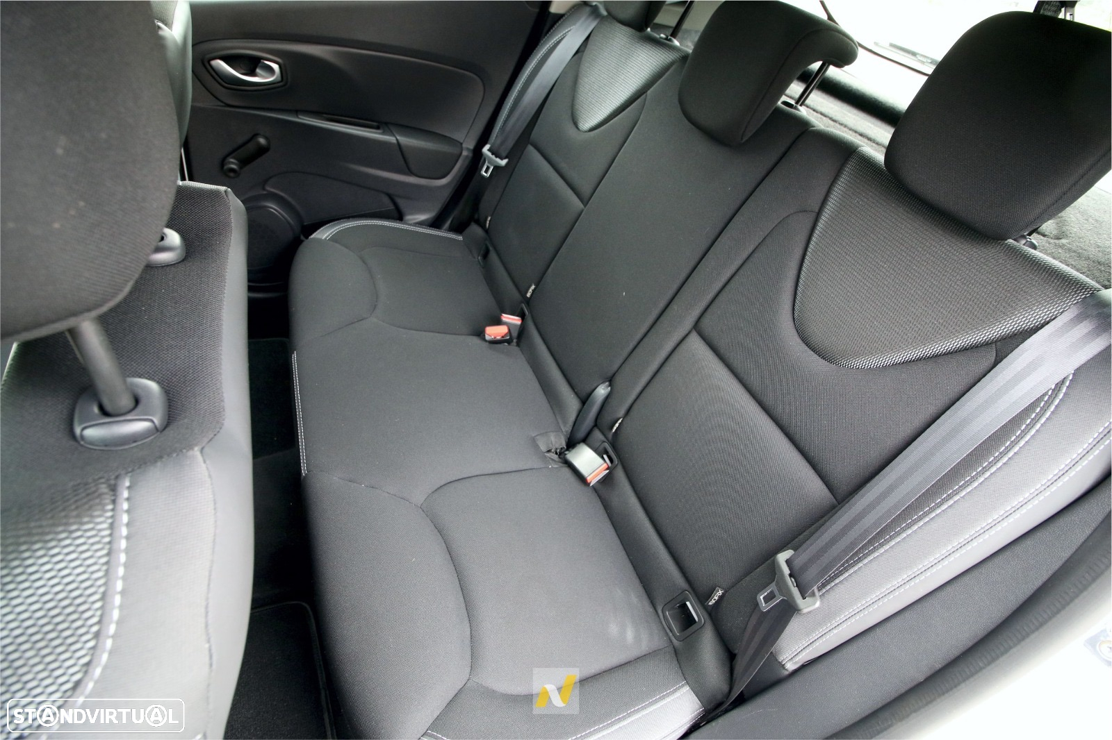 Renault Clio 1.0 SCe Zen - 12