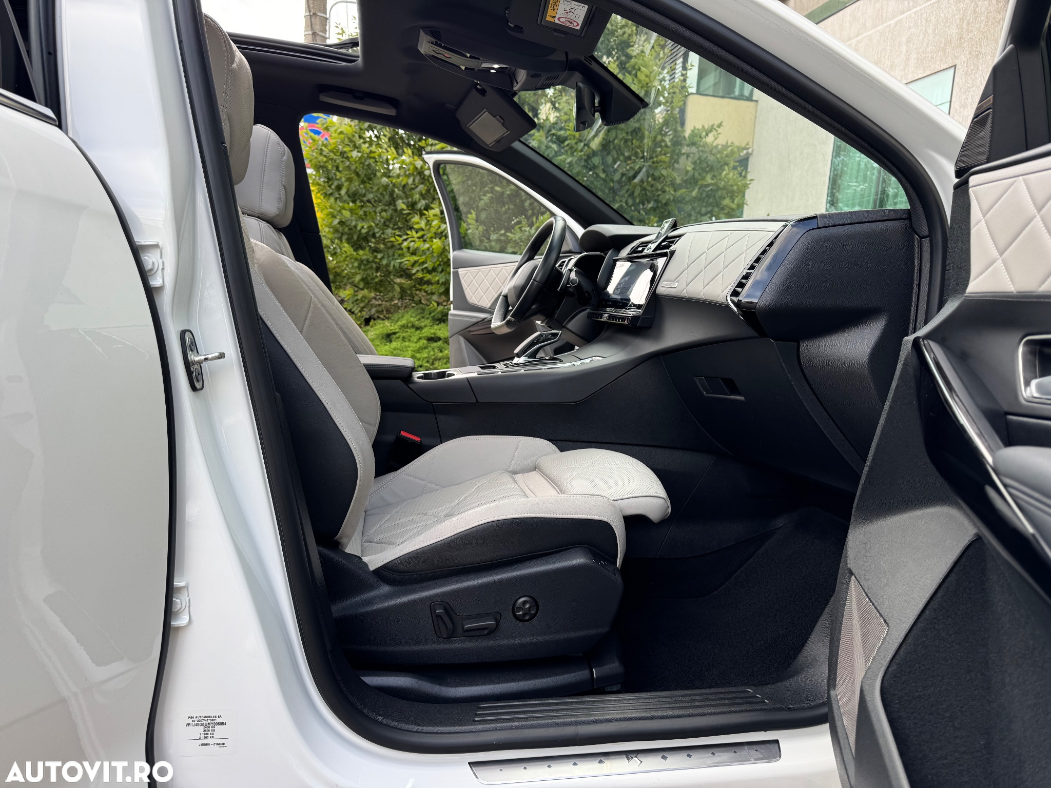 DS Automobiles DS 7 Crossback DS7 Crosback 1.6 PHeV AWD 300 EAT8 Rivoli - 16