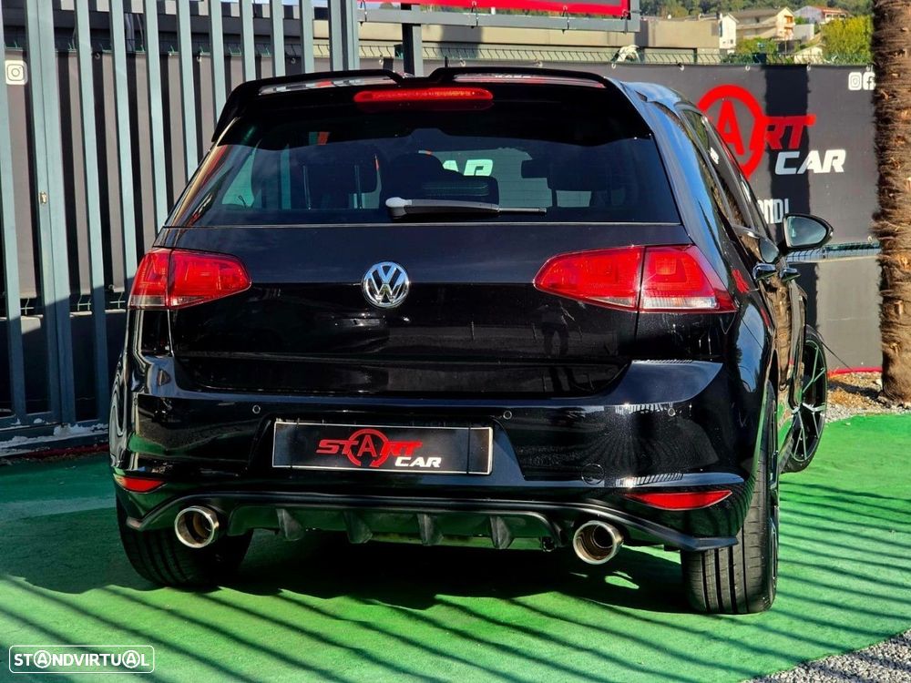 VW Golf - 27