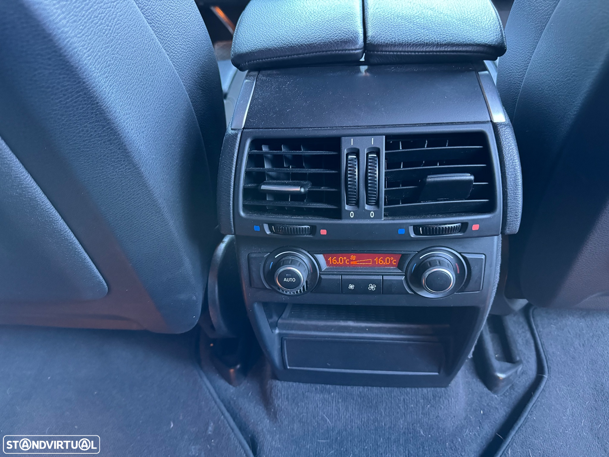 BMW X6 40 d xDrive - 25