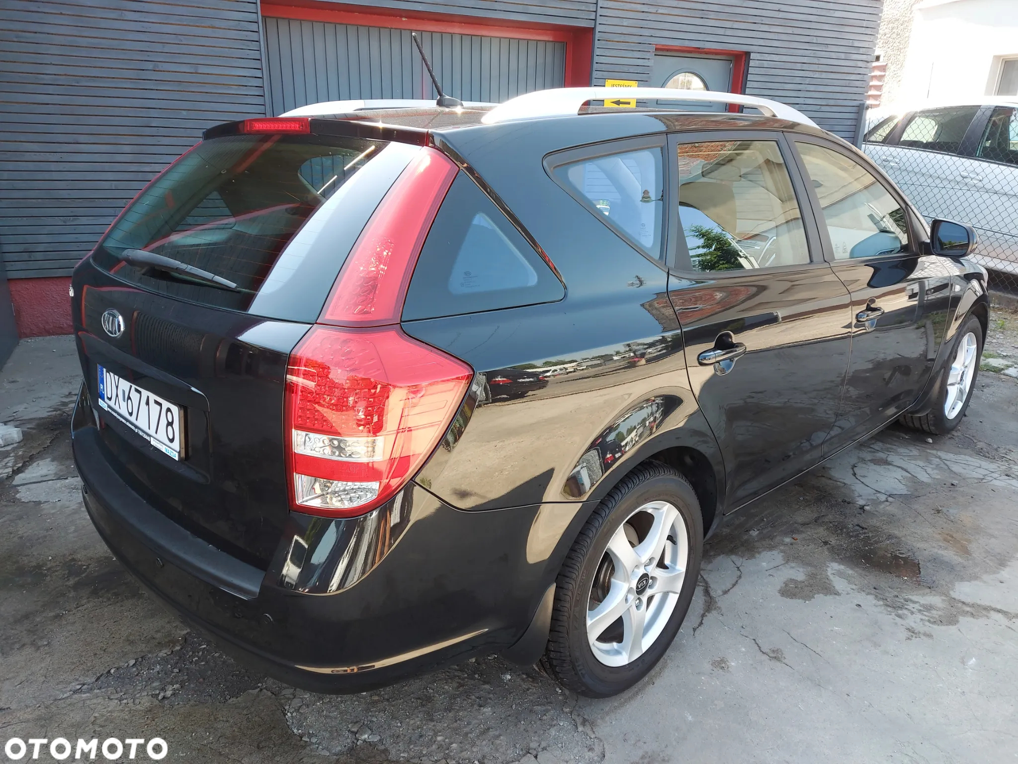 Kia Ceed 1.6 CVVT SW ISG Vision - 13
