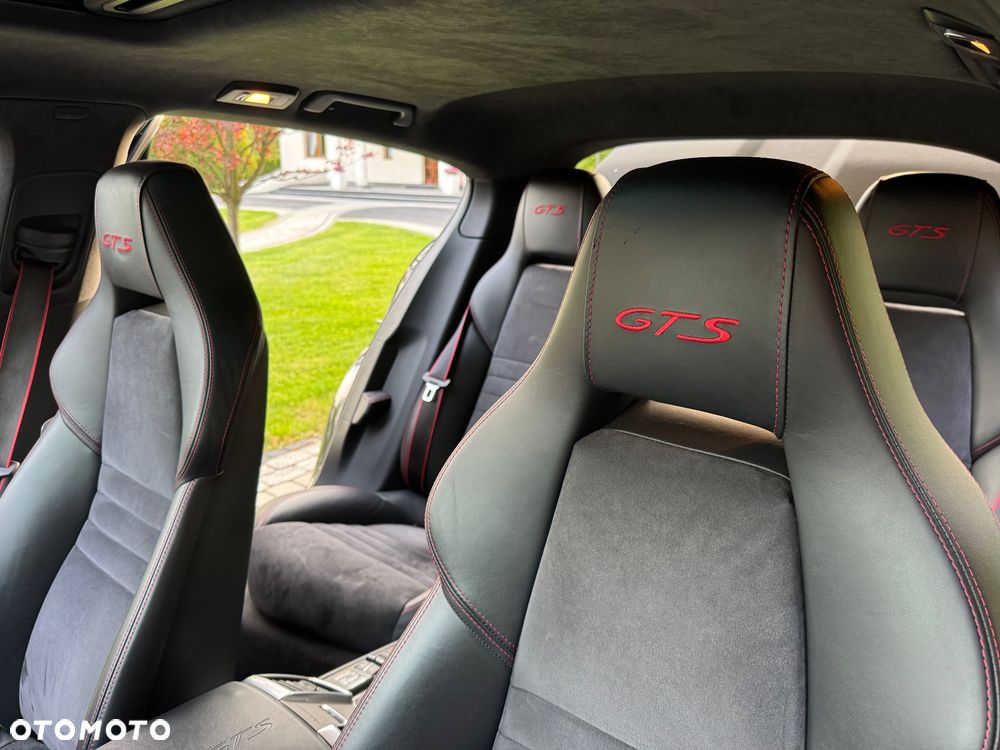 Porsche Panamera - 14