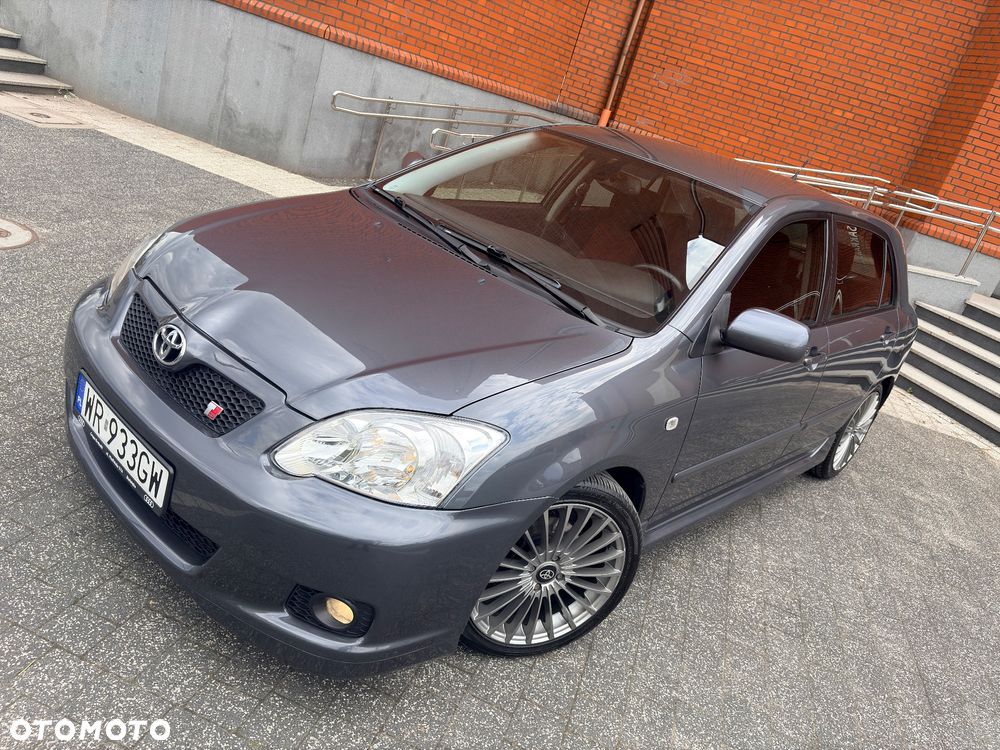 Toyota Corolla - 2