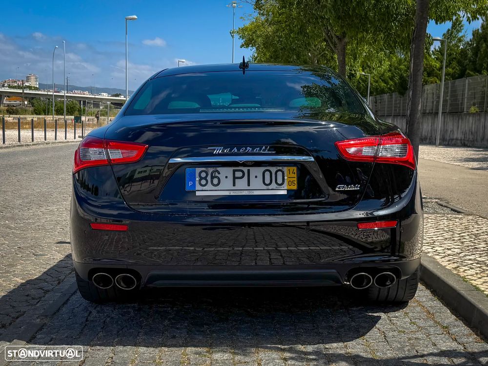 Maserati Ghibli 3.0 V6 - 4