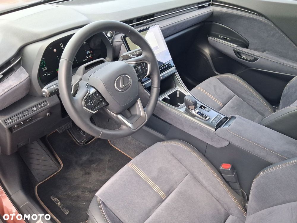 Lexus LBX 1.5 Hybrid Cool - 10