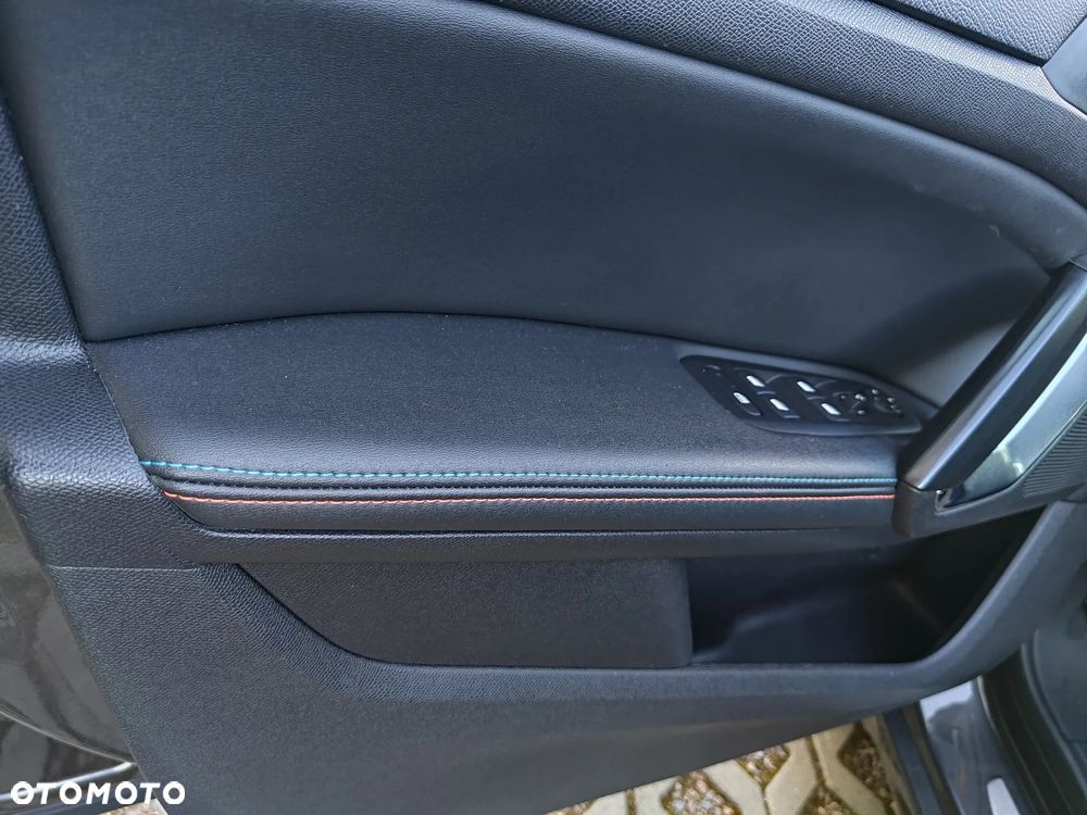 Peugeot 308 - 23