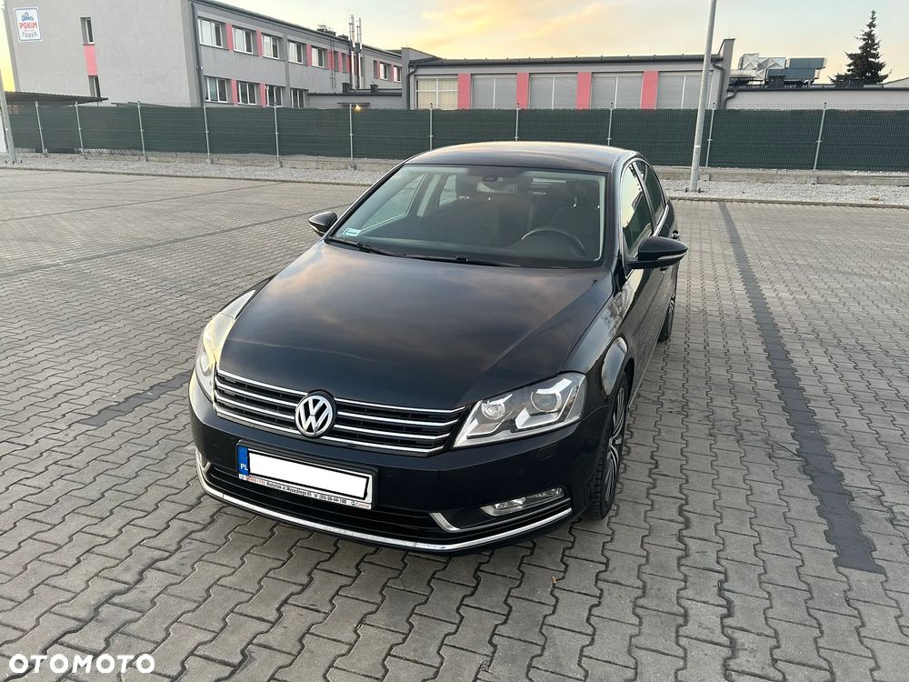 Volkswagen Passat 2.0 TDI Highline DSG - 1