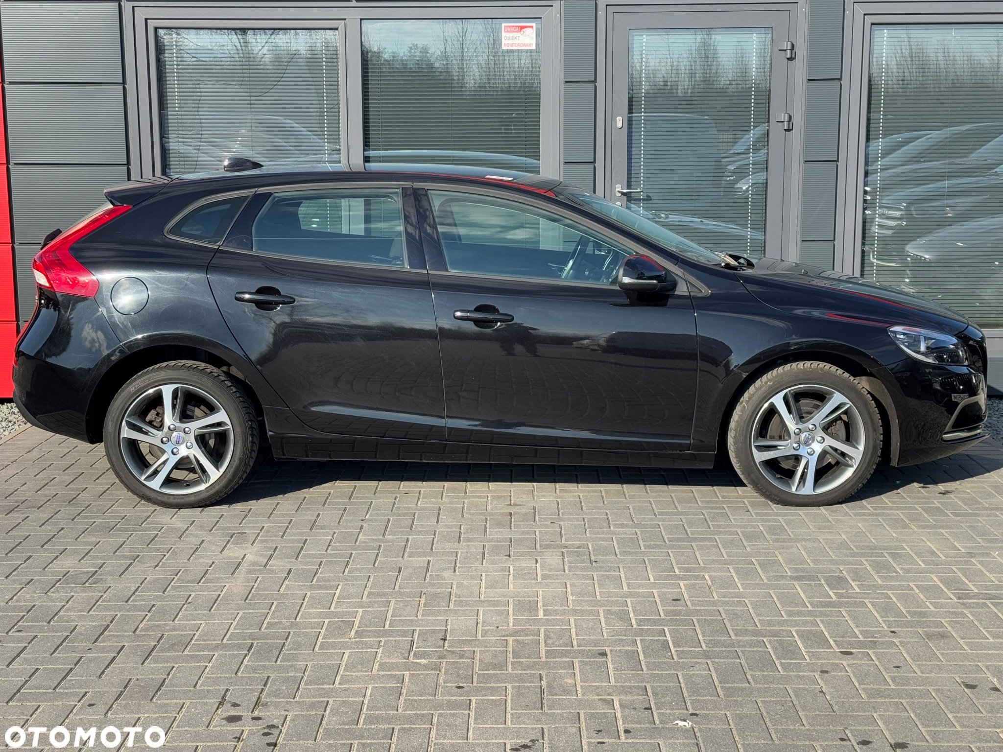 Volvo V40 D2 Drive-E Momentum - 4