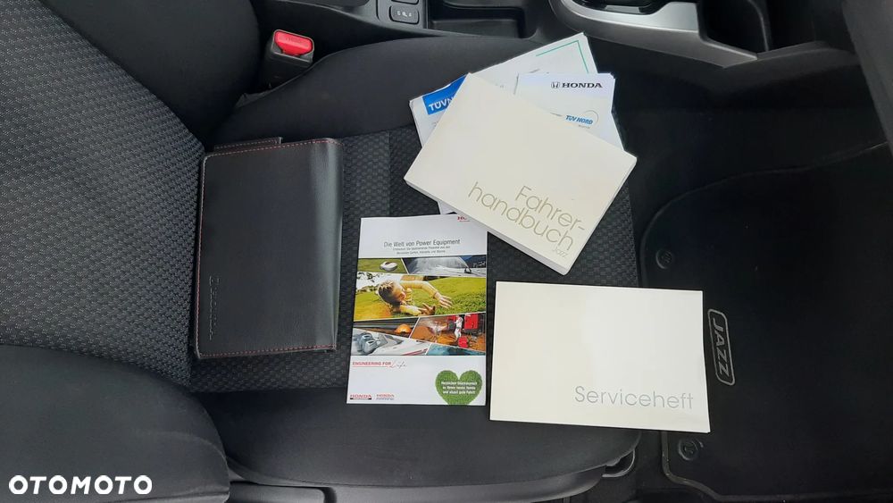Honda Jazz 1.3 i-VTEC Elegance - 26