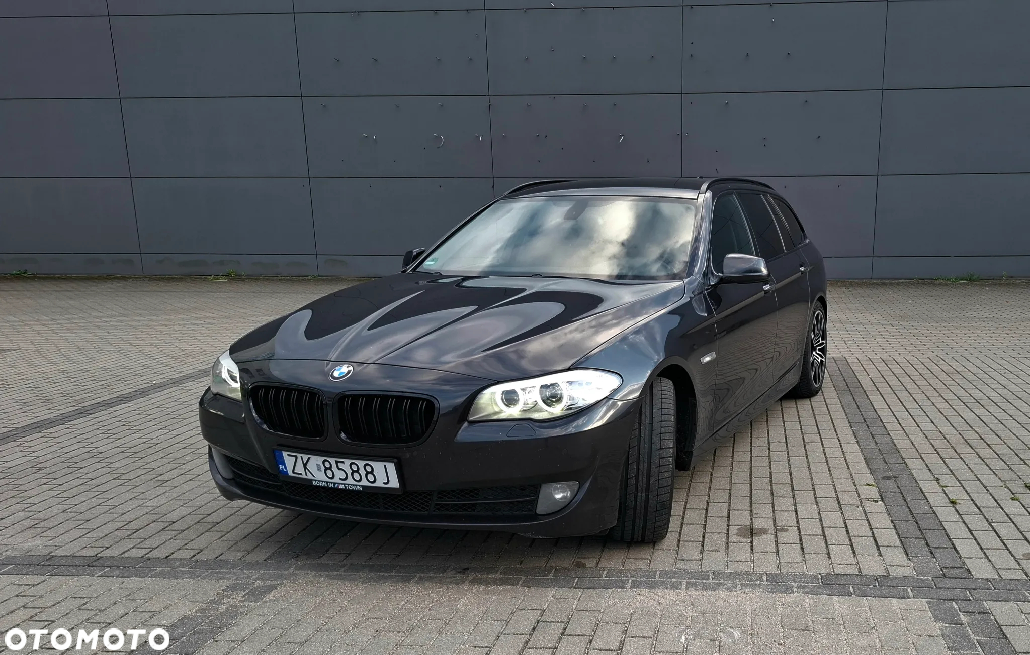 BMW Seria 5 525d - 2