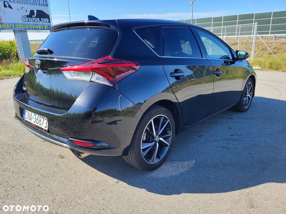 Toyota Auris 1.2 T Dynamic - 6