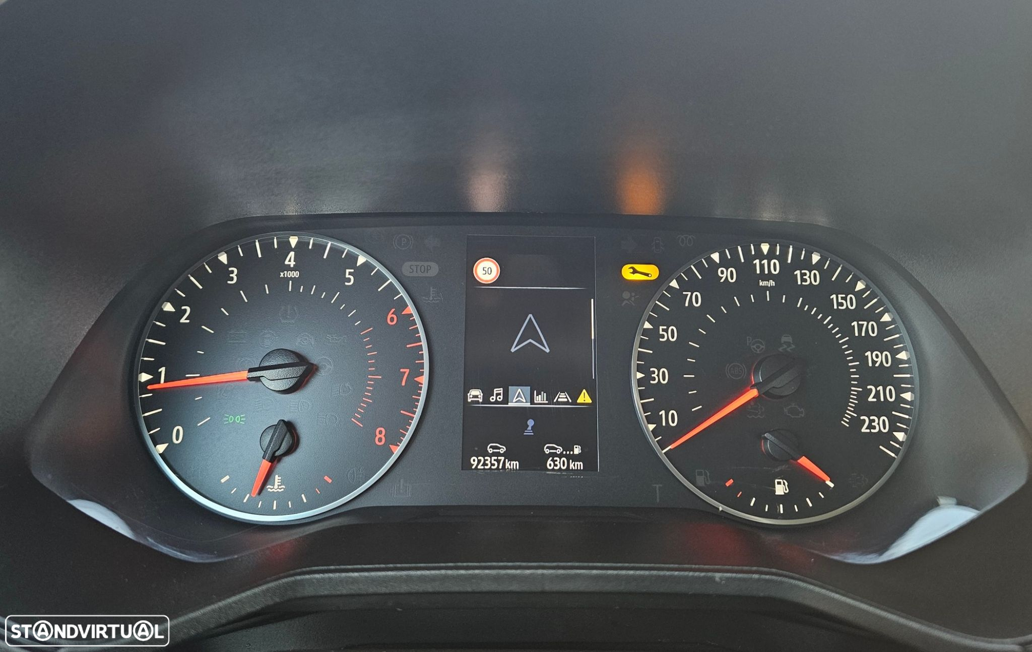 Renault Clio TCe 90 EQUILIBRE - 9