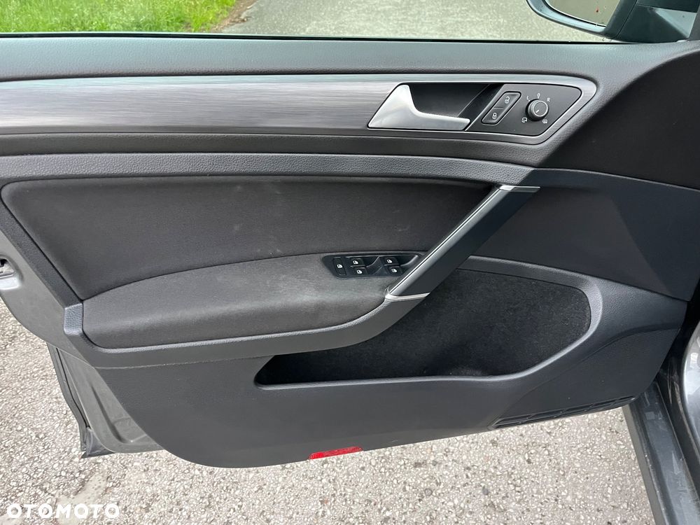 Volkswagen Golf VII 2.0 TDI BMT Comfortline - 10