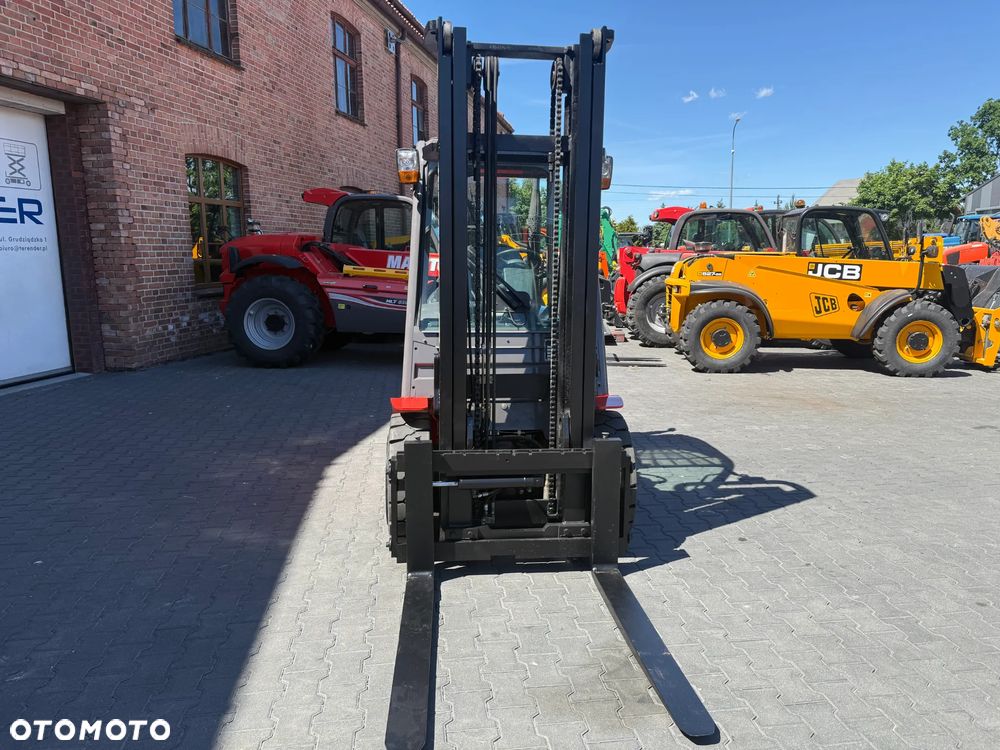 Manitou MI30D - 8