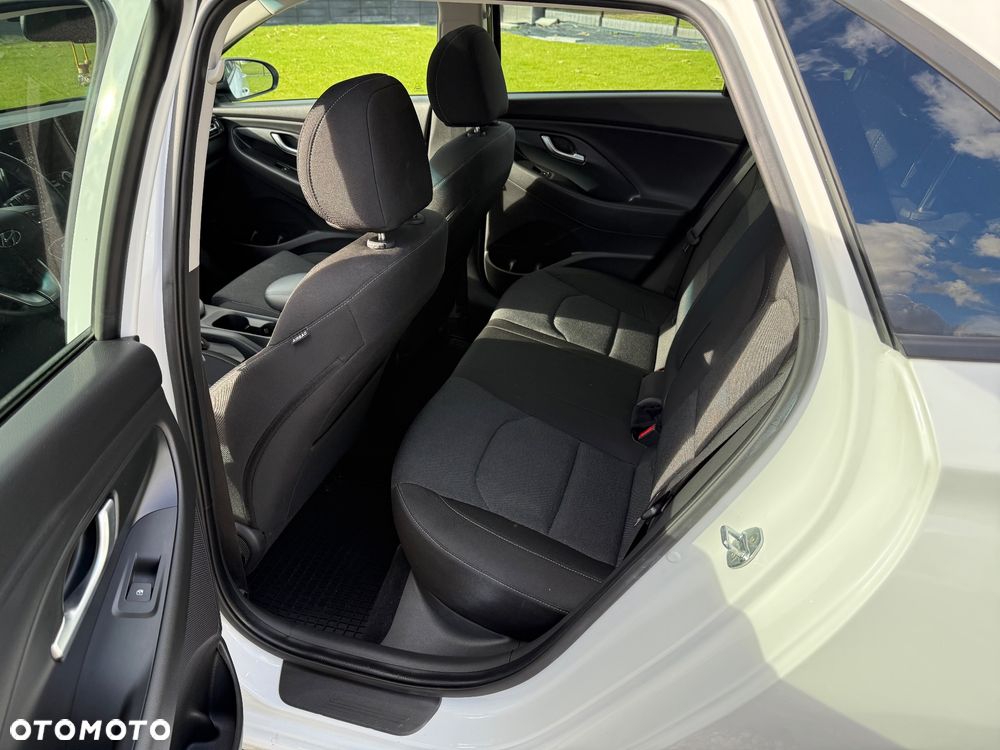 Hyundai i30 1.5 T-GDI 48V-Hybrid DCT EDITION 30+ - 38