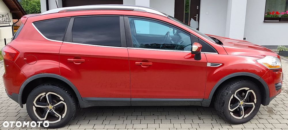 Ford Kuga 2.0 TDCi Titanium - 4
