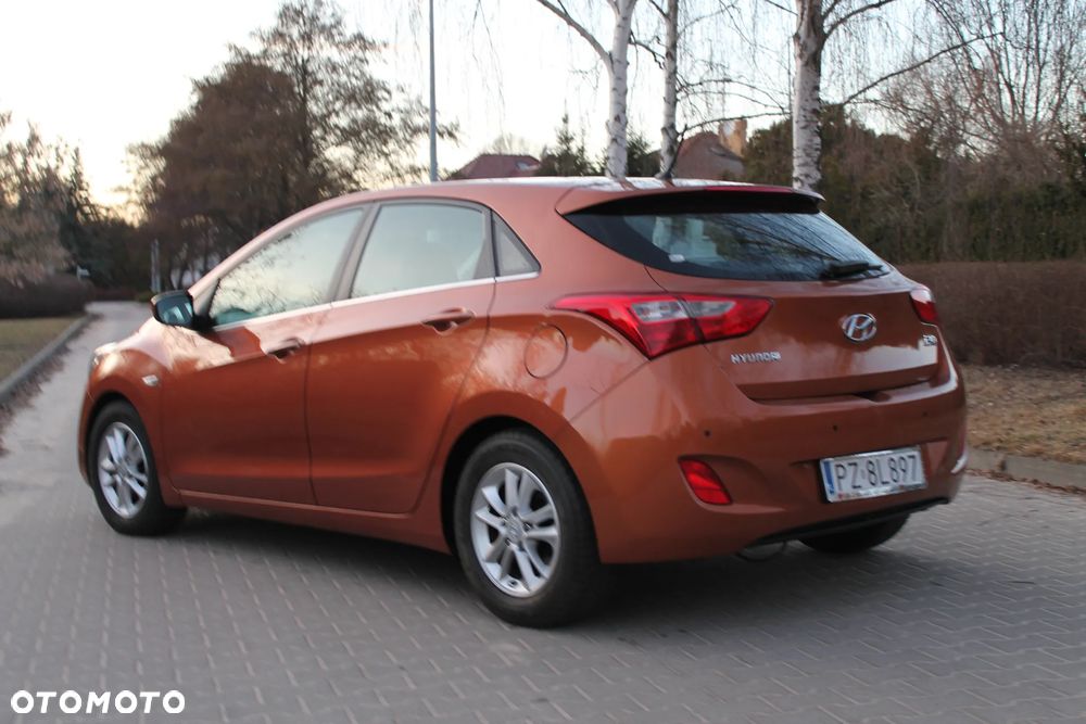 Hyundai i30 1.6 CRDi BlueDrive Comfort - 8