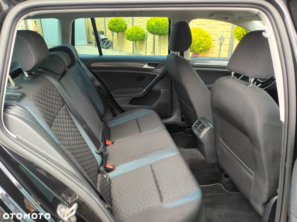 Volkswagen Golf 2.0 TDI SCR DSG IQ.DRIVE - 13
