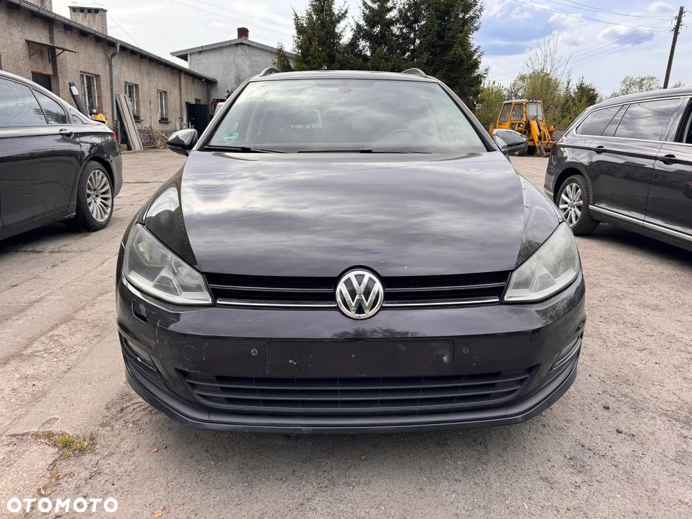 Volkswagen Golf 1.6 TDI DPF BlueMotion - 2
