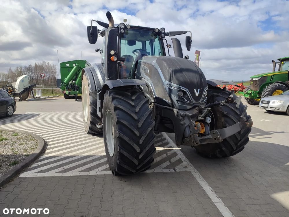 Valtra T214 Versu - 2