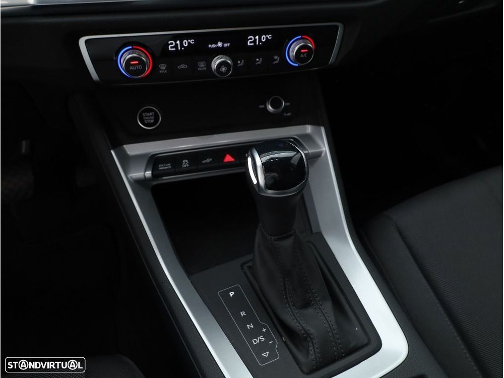 Audi Q3 Sportback 45 TFSIe S line S tronic - 20