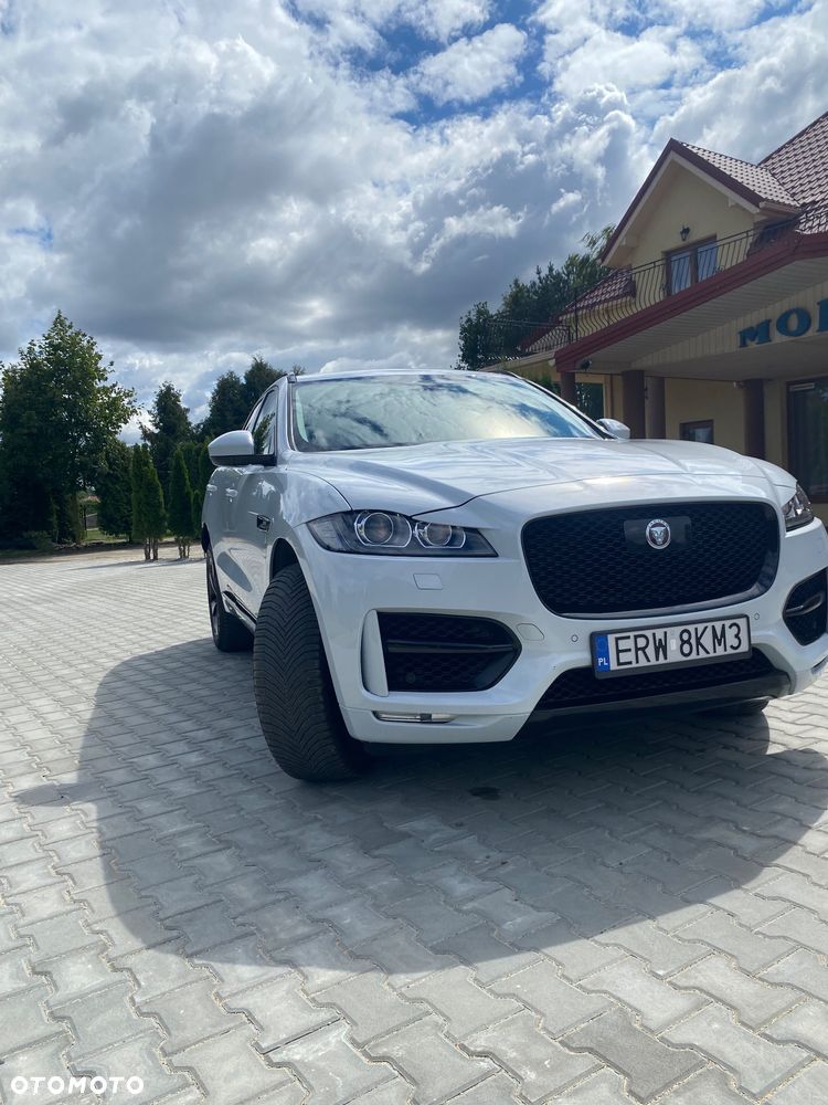 Jaguar F-Pace - 1