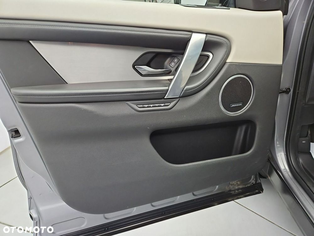 Land Rover Discovery Sport 2.0 D200 mHEV HSE - 10