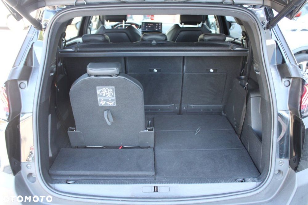 Peugeot 5008 - 14