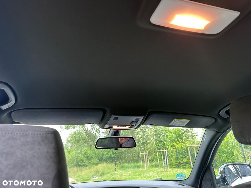 BMW X1 - 24