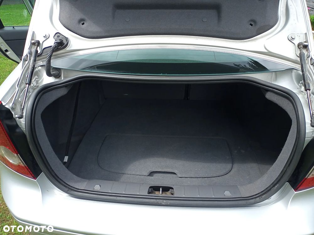 Volvo S40 1.8 - 18