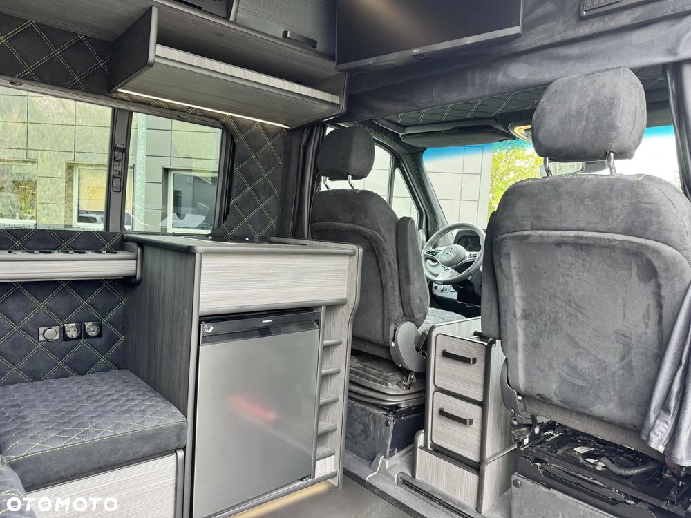 Mercedes-Benz Sprinter - 17