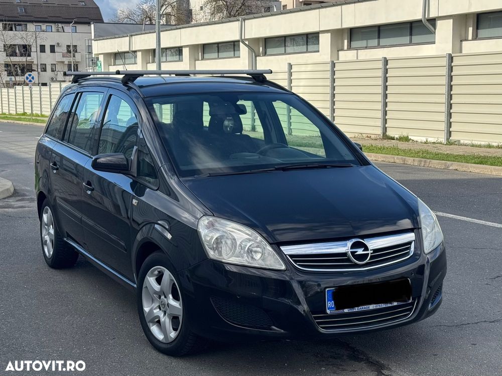 Opel Zafira 1.9 CDTI Cosmo - 3
