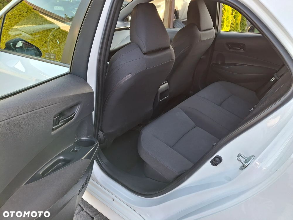 Toyota Corolla 1.8 Hybrid Comfort - 22