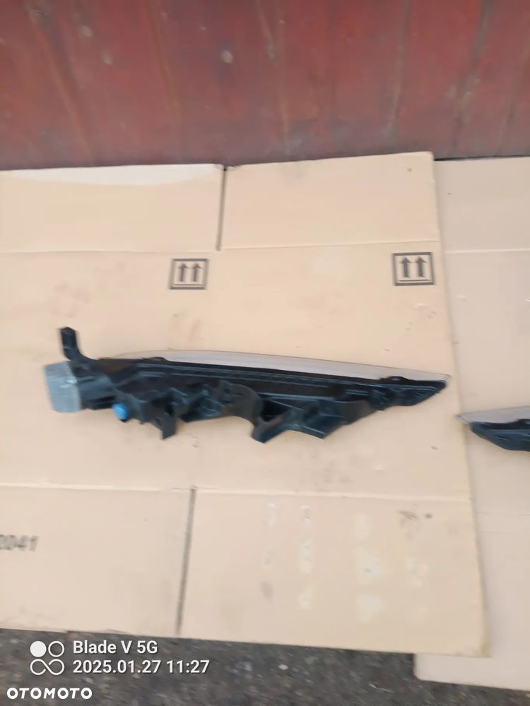 Halogeny Porsche 911 - 6