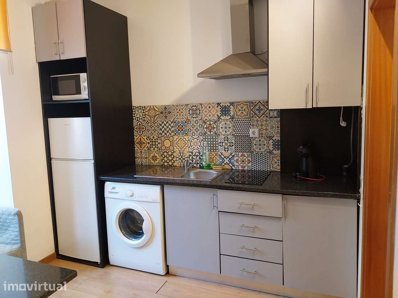 Apartamento T1, na Av Sá da Bandeira - Coimbra - Grande imagem: 3/8