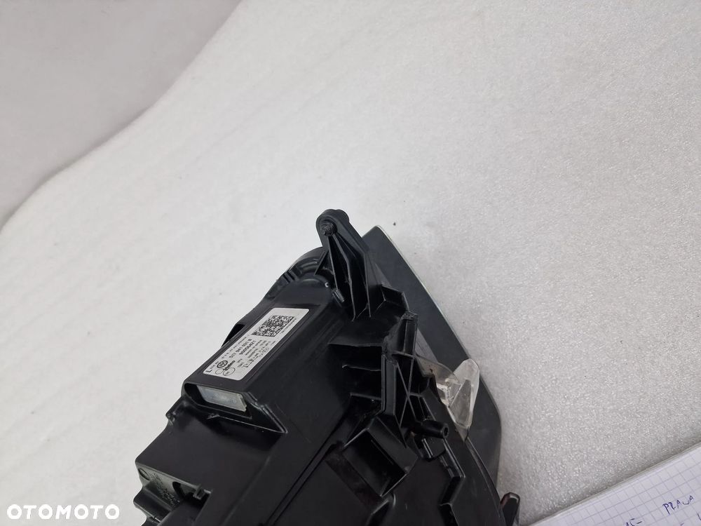 VW SPORTSVAN 517 12- LEWA LAMPA PRZEDNIA PRZÓD BI-XENON , NR 517941031B , NR AUKCJI LA400 - 16