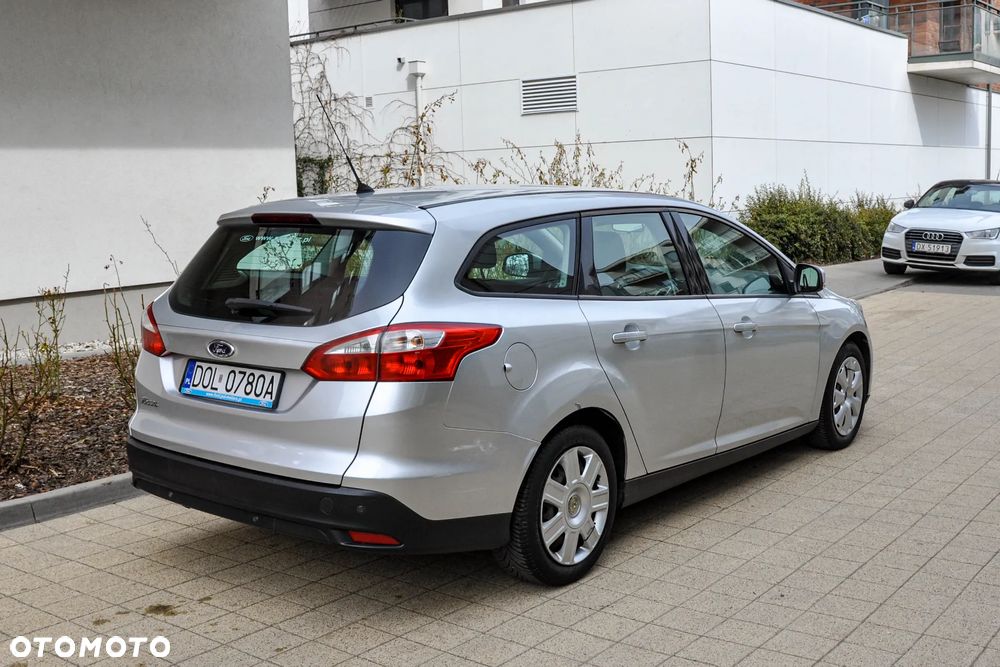Ford Focus - 4