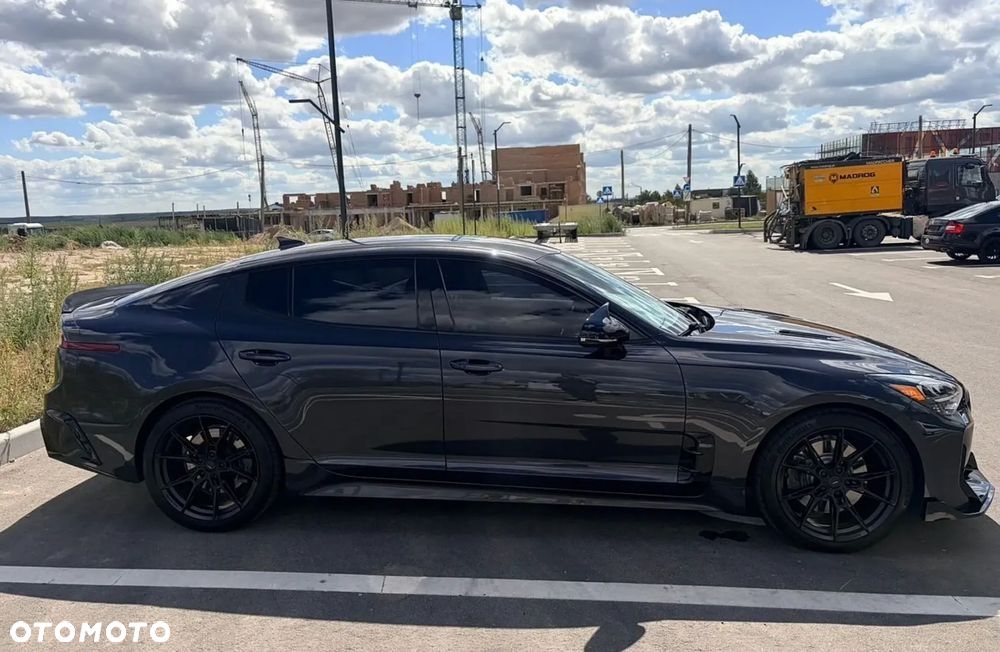 Kia Stinger 3.3 T-GDI V6 GT AWD - 4