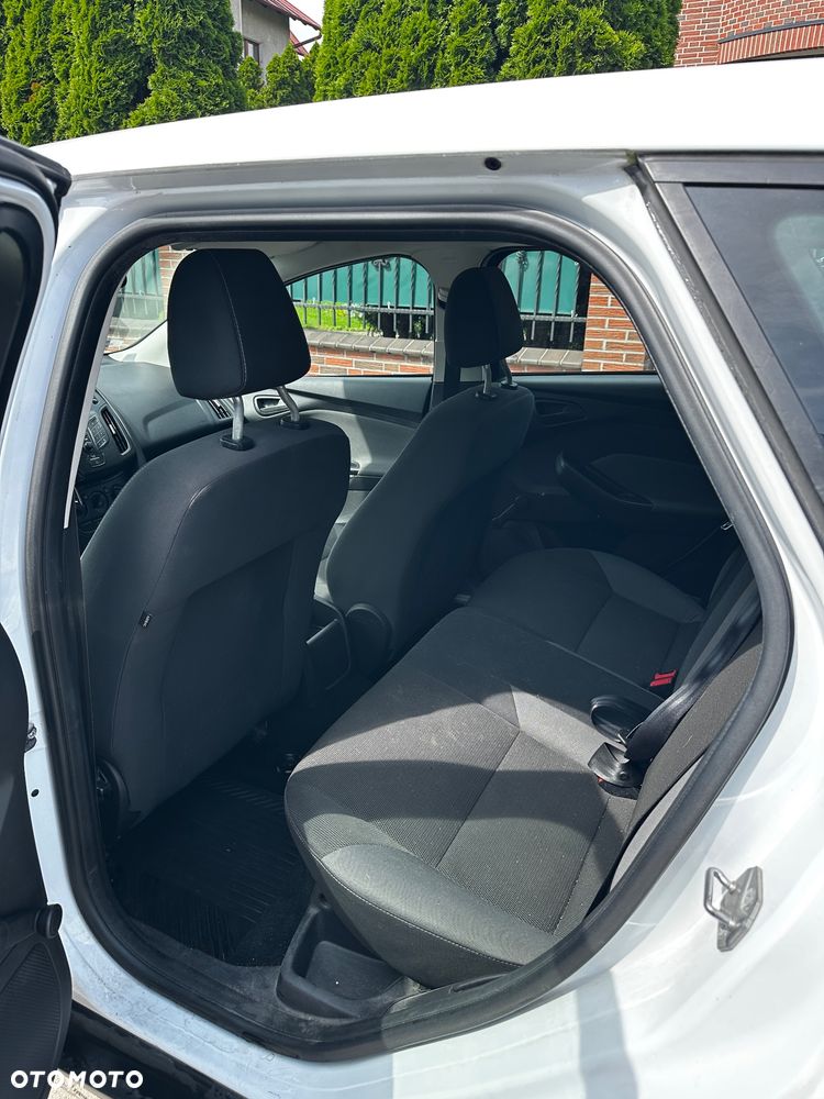 Ford Focus 1.6 TDCi Edition - 24