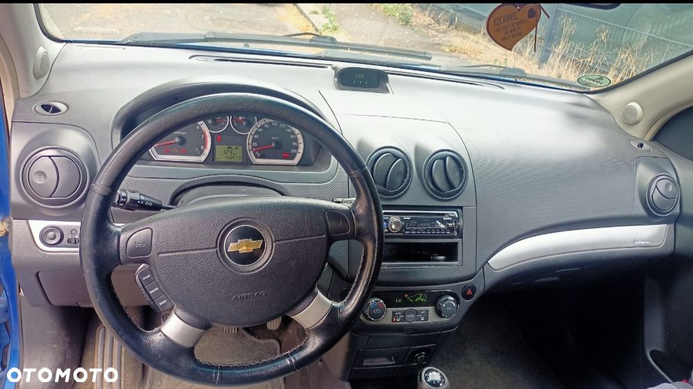 Chevrolet Aveo - 6