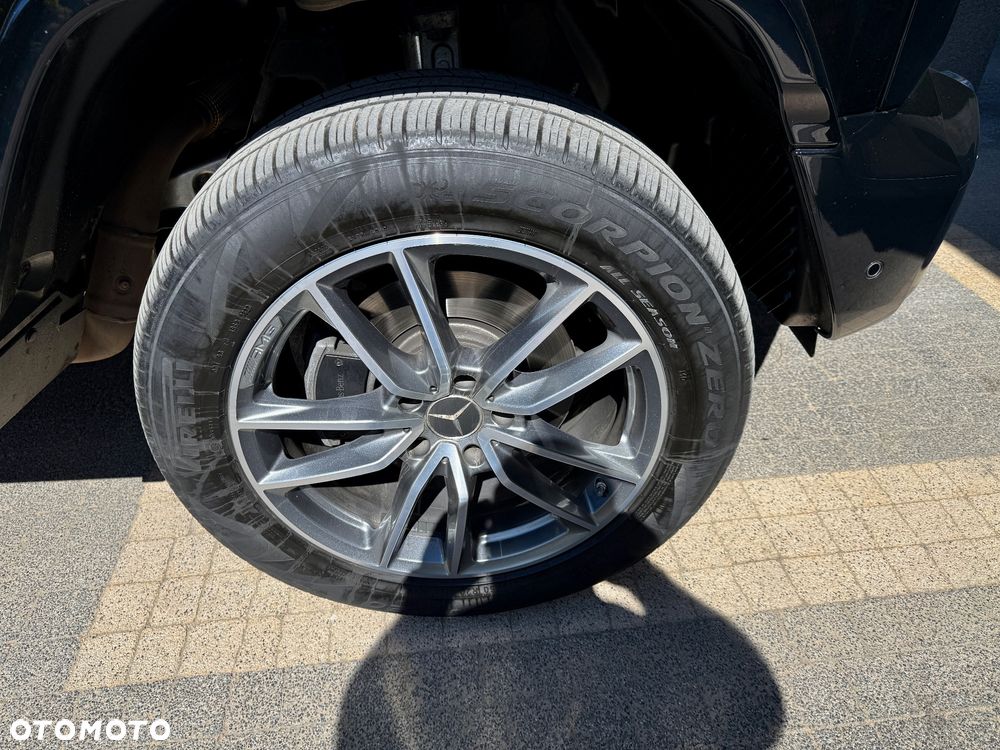 Mercedes-Benz Klasa G 400 d - 23
