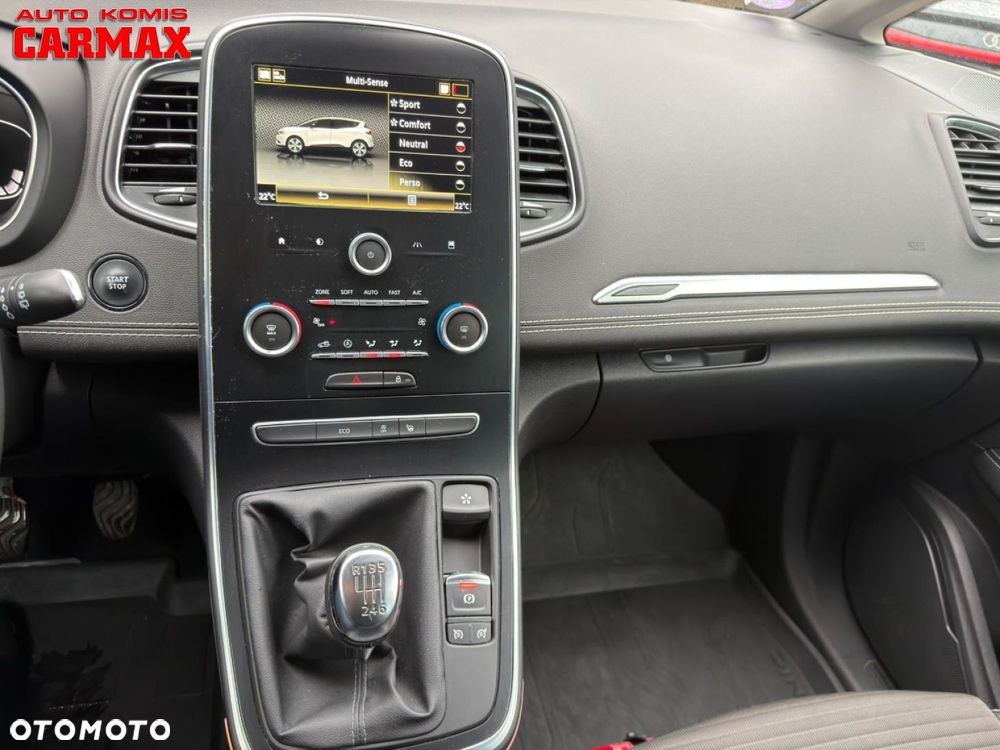 Renault Scenic - 26