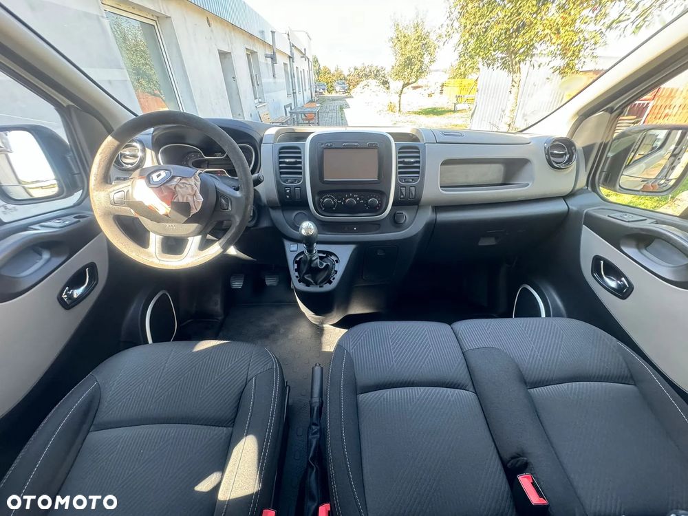 Renault Trafic - 10