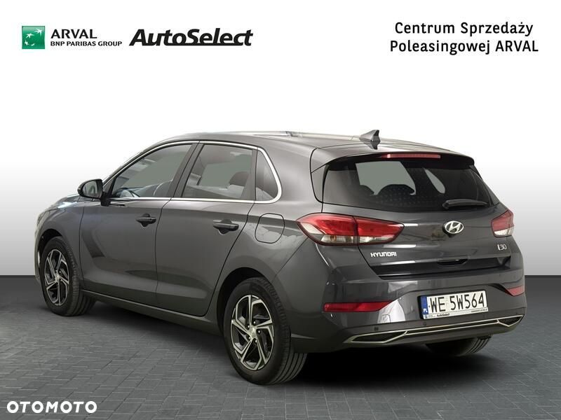 Hyundai i30 1.5 DPI Smart - 4