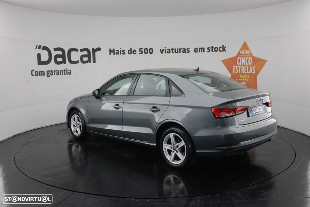 Audi A3 Limousine 30 TDI - 6