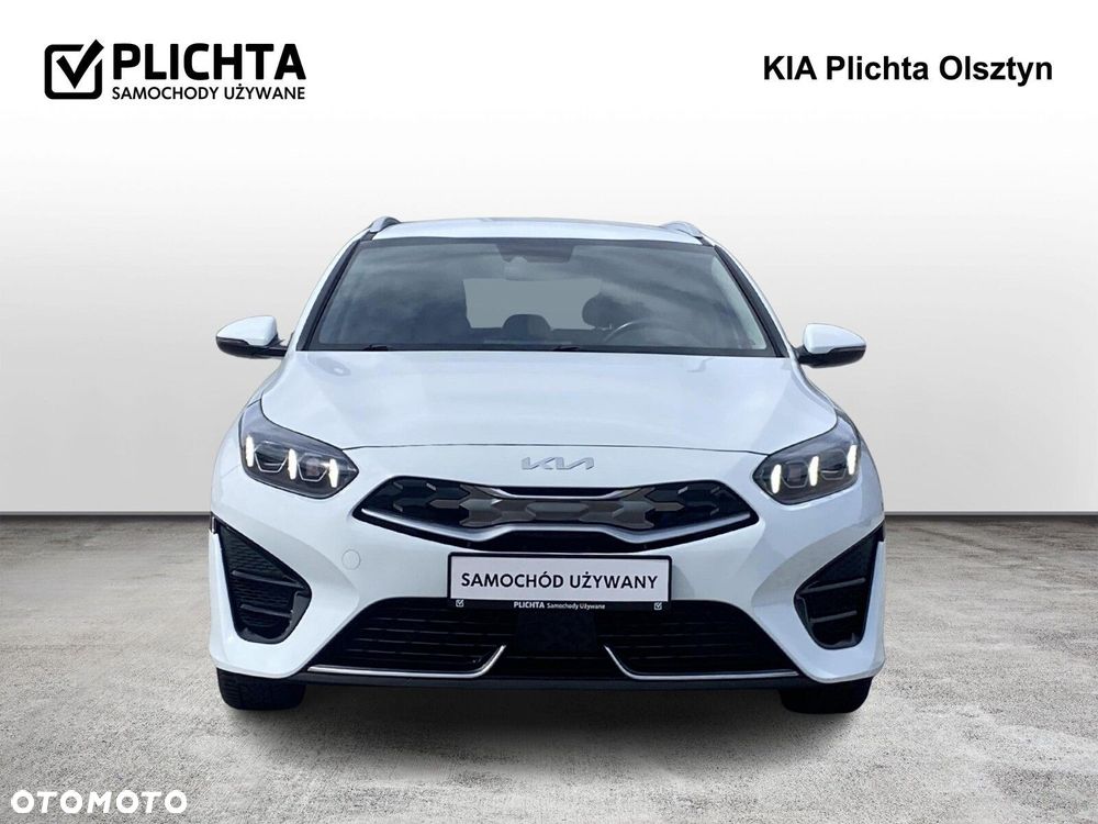Kia Ceed - 8